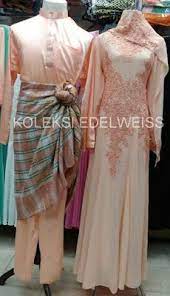 Baju pengantin merupakan hal krusial yang mempengaruhi keseluruhan acara pernikahan. Set Baju Pengantin Warna Soft Peach Gaun Pengantin Muslim Simple Baju Nikah Fashion
