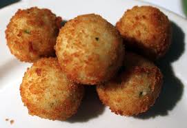 Trader Joe S Arancini Bites Tasty Little Rice Balls Filled With Melty Fontina Cheese And Lightly Breaded There Is A Good Am Food Party Food Appetizers Recipes