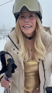 Skiing in a bikini with @chelseahandler at @palisadestahoe 🙌, You know,  just an average Friday afternoon. 😂, #goldbondbaselayer