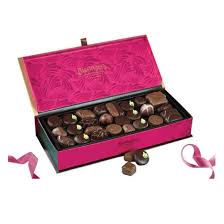 Memilih syarikat reka bentuk pembungkusan yang betul. China Couture Chocolate Box Chocolate Packaging Gift Box Kotak Hadiah Kertas Borong Di Topchinasupplier Com