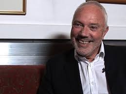 Kevan Moore's Instagram, Twitter & Facebook