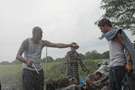 Paulina gaitan (sayra), edgar flores (willy/casper), kristyan ferrer (smiley), tenoch huerta mejía (lil' mago), diana garcía (martha. Bild Zu Tenoch Huerta Sin Nombre Bild Edgar Flores Kristian Ferrer Tenoch Huerta Filmstarts De