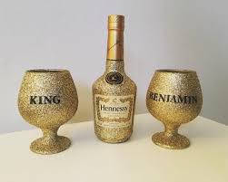 Enjoy the taste of sipwhiskey's premium alcohol delivered right to your door. 10 Likes 1 Comments Sweet Trees Birmingham Sweettreesbirmingham On Instagram Personalise Diy Wine Glasses Liquor Bottle Crafts Decorated Liquor Bottles