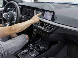 Der wagen hat, was fahrer:innen in der stadt brauchen und noch mehr. Adac Test Dieses Auto Bietet Die Beste Konnektivitat In Der Kompaktklasse Auto