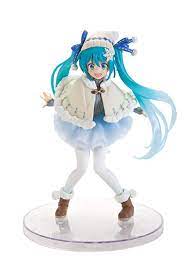 Amazon Com Taito Original Winter Clothes 6 2 Hatsune Miku Action Figure Toys Games Miku Figure Hatsune Miku Figure Miku Figures