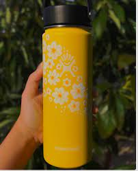 Pin By Katie Renee On Painted Hydroflasks Water Bottle Art Flask Art Hydro Painting