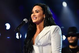 Demi lovato was the host of the 2020 people's choice awards which was held at the barker hangar in santa monica, california on sunday (november 15). Demi Lovato Talks New Album Says She S Stronger Than Ever Before