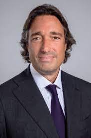 Alex Traub's Instagram, Twitter & Facebook