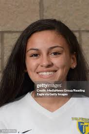 84 Jessie Torres Stock Photos, High-Res Pictures, and Images