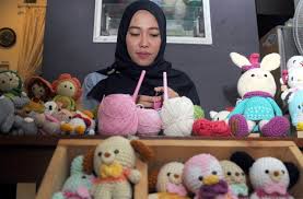 Sayang sekali kalau bisa merajut tapi tidak bisa membaca pola. Tips Boneka Rajut Pakai Rumus Jumlah Rajutan Agar Hasilnya Bagus