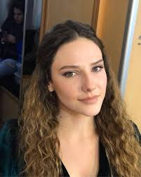 904 Otmetok Nravitsya 7 Kommentariev Alina Boz Related Fan Page Alinaboz Fans1 V Instagram Quuuuuuuuuuuueen Alinaboz Unluler Kizlar Resimler