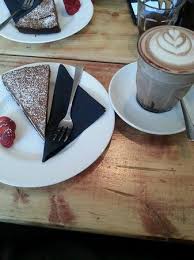 Hier findest du öffnungszeiten, adressen und mehr zu geschäften der modemarke nanis in köln. Bester Ny Cheesecake In Koln The Coffee Gang Koln Reisebewertungen Tripadvisor