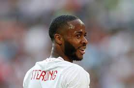 What he means with it, is that he means no harm and that he hates violence. Englands Raheem Sterling Geh Durch Die Tur Die Gott Dir Offnet
