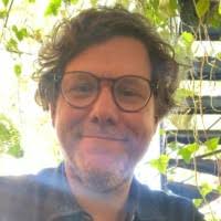 100+ perfiles de «Grimmer»