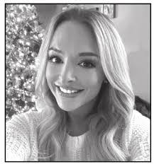 Megan Potter's Instagram, Twitter & Facebook