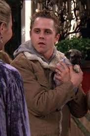 When one of the world's most popular sitcoms, friends, wrapped up in 2004, it broke millions of hearts. Never Forget That The Same Friends Actor Played Frank Jr And That Condom Guy