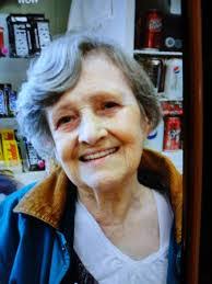 Brenda Saunders's Instagram, Twitter & Facebook