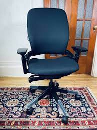 Practically nobody use craiglist here (quebec), but we do have kijiji and lespac for the same. Steelcase Leap V2 Advertised As Brand New For 600 Where S The Catch Officechairs