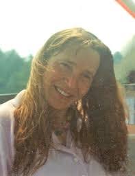 Jean Petrie's Instagram, Twitter & Facebook