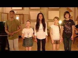 Kids United J Ai Demande A La Lune Acoustique Officiel Youtube Musique Disco Kids United Musique Chanson
