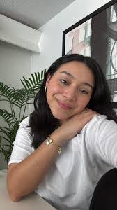 Diane Tam's Instagram, Twitter & Facebook