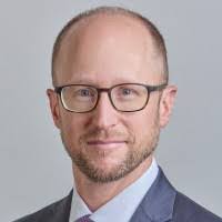 Chris Emslie's Instagram, Twitter & Facebook