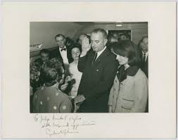 1200 x 800 jpeg 206 кб. Lyndon B Johnson Taking Oath Of Office From Sarah T Hughes Unt Digital Library