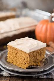 40 Easy Pumpkin Cake Recipes That Your Taste Buds Would Want To Remember Forever Hike N Dip Pumpkin Cake Easy Pumpkin Cake Spice Cake Mix