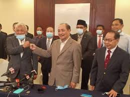 Kemelut siapa ketua menteri sabah yang baharu. Hajiji Dinamakan Sebagai Ketua Menteri Sabah
