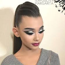 Hannah Trinkle's Instagram, Twitter & Facebook