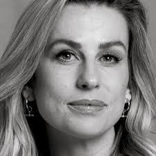 Sharna Murphy's Instagram, Twitter & Facebook