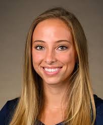 Jenn Webb's Instagram, Twitter & Facebook