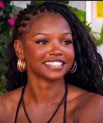 Amy Chumbley's Instagram, Twitter & Facebook