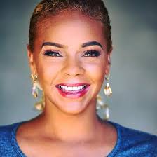 Lark Voorhies Club added a new photo.