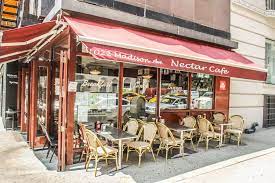 New York City Neighborhood Guide Nyc Neighborhood Real Estate Nyc Neighborhoods Upper East Side Apartment Neighborhood Guide