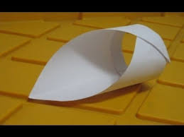 Como hacer un avion de papel simplepaso 1: Hacer Avion De Papel Redondo Origami Aviones De Papel Juegos De Papel Para Ninos Sobres De Papel