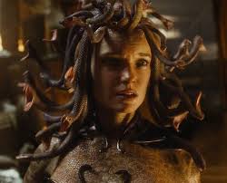 Medusa Natalia Vodianova Clash Of The Titans 2010 Clash Of The Titans Medusa Medusa Greek Mythology