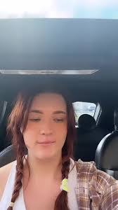 Quinn Collins's Instagram, Twitter & Facebook