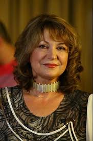 From wikipedia, the free encyclopedia. Sondaj Ziare Com Care Este Cea Mai Indragita Actrita A Ultimilor Zece Ani Mobile