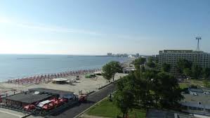 Tv, ac, telefon, minibar, baie cu dus, toate camerele au balcon mai putin. Vid S 8go Etazha Na Yug Picture Of Hotel Victoria Constanta Tripadvisor