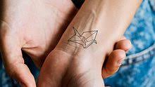 Inzwischen kann ich meine henna tattoos selber machen. Henna Tattoo Selber Machen So Klappt Dein Henna Tattoo Garantiert Cosmopolitan