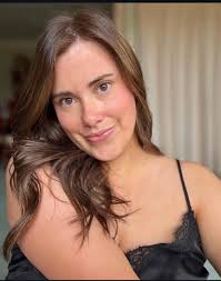 When it's dads turn to change the diaper 🤢🤣