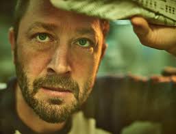 FROM OUR AUGUST ISSUE: READING THE ROOM