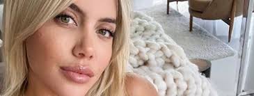 Cazan a Wanda Nara en una cita con un famoso futbolista compañero de Mauro  Icardi y también casado: la identidad del amante y la respuesta del marido  celoso
