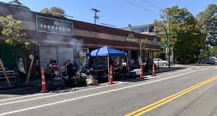 Foodies love this gourmet shop for its huge selection of french jams, tuscan honeys, and asian teas—but cheeses are the main draw. Sidewalk Bbq Formaggio Kitchen Picture Of Formaggio Kitchen Cambridge Tripadvisor