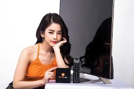 Là thiết bị tv box thông minh 4.0 và sẽ biến tv thường nhà bạn thành smart tv thực thụ. Fpt Play Box 2018 Há»— Trá»£ Chuáº©n 4k 60fps Ä'áº§u Tien Táº¡i Viá»‡t Nam