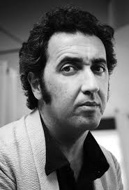 Icona del rock d'avanguardia degli anni 80 con i talking heads (col loro disco capolavoro remain in light), attore nel film di paolo sorrentino this must be the place, david byrne è un cantante che ama le sperimentazioni. Paolo Sorrentino Movie Directors Paolo Cinema Film