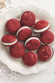 We decided to do a secret valentine swap. 75 Best Valentine S Day Desserts Easy Valentine S Dessert Recipes