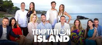 Couples travel to a tropical paradise where they are forced to decide if they're ready to commit to one another for the rest of their lives. Temptation Island The Reality Show That Globalizes The Miseducation Of Love Family And Media