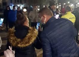 Carantină de noapte de la ora 20.00 și magazine închise de la ora 18.00 în weekend în localitățile unde rata de infectare depășește pragul de 4 sunt două dintre măsurile anunțate joi seară de guvern, care vor fi aplicate la nivel național începând de duminică, 28 martie. 0lmqbq2bmf9 Im